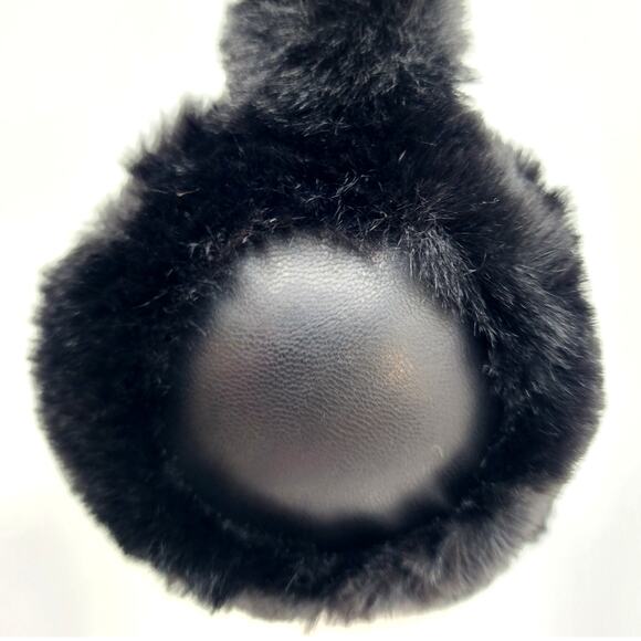 APPARIS Abby Faux-Fur Scarf Set with Black Earmuffs MSRP$190 NEW! - Picture 11 of 15